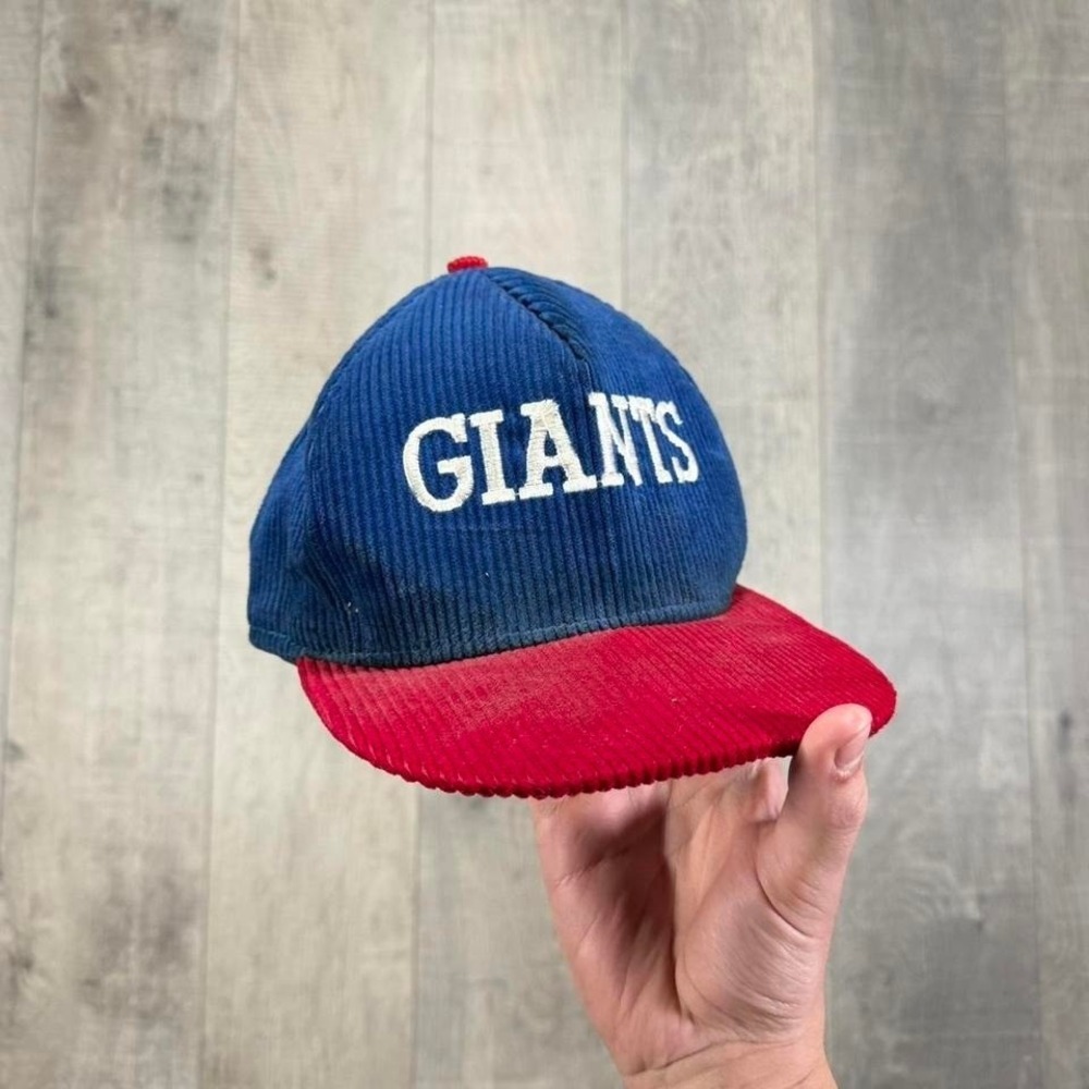 90s white blue and red New York‎ Giants corduroy snapback, NFL football hat